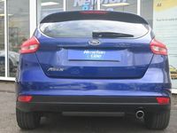 Used Ford Focus Titanium 150 HP (110 kW) 2016 Blue Hatchback