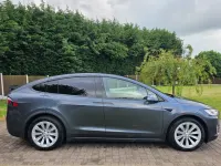Używany Tesla Model X Long Range AWD 397 kW (541 KM) 2020 Szary SUV