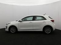 Used Kia Rio 83 HP (61 kW) 2023 White Hatchback