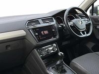 Used VW Tiguan SE 125 HP (91 kW) 2018 Grey SUV