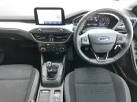 Used Ford Focus Zetec 125 HP (91 kW) 2022 Red Estate