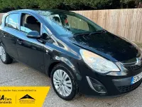 Usado Vauxhall Corsa 2013 Negro Utilitario