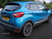 Used Renault Captur Dynamique 88 HP (64 kW) 2016 Blue SUV