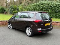 Used Vauxhall Zafira 170 HP (125 kW) 2015 Brown MPV