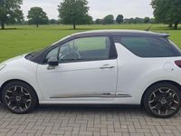 Used DS Automobiles DS3 DSport 120 HP (88 kW) 2015 White Hatchback