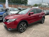 Used Nissan Qashqai Tekna 110 HP (80 kW) 2016 Red SUV