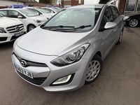Used Hyundai i30 Classic 100 HP (73 kW) 2013 Silver Hatchback