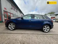 Used Audi A3 Sport 125 HP (91 kW) 2015 Blue Hatchback