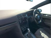 Second-hand VW Golf VIII R 296 CP (217 kW) 2020 Alb Break