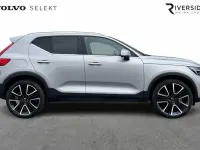 Used Volvo XC40 Ultra 163 HP (119 kW) 2025 Silver dawn SUV
