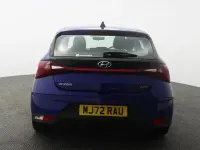 Używany Hyundai i20 SE 100 KM (73 kW) 2022 Niebieski Hatchback