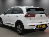 Gebraucht Kia Niro 139 PS (102 kW) 2018 Weiß SUV