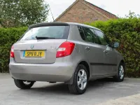 Used Skoda Fabia Elegance 90 HP (66 kW) 2011 Beige Hatchback