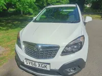 Used Vauxhall Mokka 115 HP (84 kW) 2016 White SUV