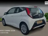 Usado Toyota Aygo X-play 72 HP (52 kW) 2020 Citadino