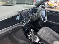 New VW T-Roc R-line 150 HP (110 kW) 2026 Deep black SUV