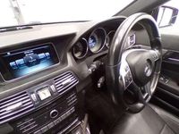 Gebraucht Mercedes E220 AMG line 177 PS (130 kW) 2015 Schwarz Cabrio