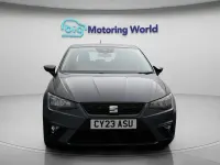 Używany Seat Ibiza SE 80 KM (58 kW) 2023 Szary Hatchback