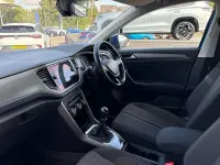 Used VW T-Roc SE 115 HP (84 kW) 2020 Blue SUV