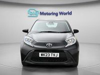 Used Toyota Aygo X PURE 72 HP (52 kW) 2023 Black SUV
