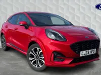 Begagnad Ford Puma ST-Line 2023 Röd SUV