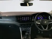Usado VW Polo Life 95 HP (69 kW) 2023 Cinzento Citadino