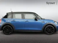 Used Mini Cooper Exclusive 134 HP (98 kW) 2022 Blue Hatchback
