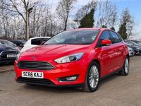 Used Ford Focus Titanium X 120 HP (88 kW) 2017 Red Hatchback