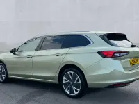 New Skoda Superb SE Technology 150 HP (110 kW) 2026 Ice tea yellow metallic Estate