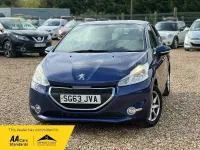 Used Peugeot 208 Active 82 HP (60 kW) 2013 Blue Hatchback