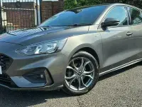 Used Ford Focus ST-Line 125 HP (91 kW) 2019 Grey Hatchback