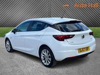 Used Vauxhall Astra 2017 White Hatchback