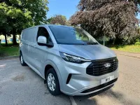 Used Ford Transit Custom Limited 136 HP (100 kW) 2025 Silver Van