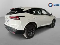 Used Nissan Qashqai Acenta Premium 140 HP (102 kW) 2023 White SUV