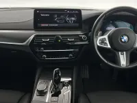 Used BMW 530 M Sport 282 HP (207 kW) 2022 White Estate