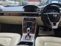 Usado Volvo XC70 SE Lux 304 HP (223 kW) 2014 Azul Carrinha