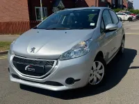 Second-hand Peugeot 208 Access 82 CP (60 kW) 2014 Argintiu Hatchback
