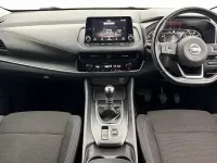 Used Nissan Qashqai Acenta Premium 140 HP (102 kW) 2022 White SUV