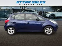 Used Kia Venga 90 HP (66 kW) 2011 Blue Hatchback