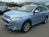 Used Mitsubishi Outlander P-HEV 2014 Blue Estate