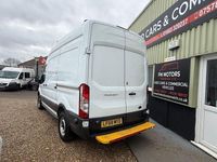 Used Ford Transit 130 HP (95 kW) 2018 White Van