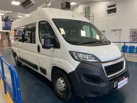 Used Peugeot Boxer 130 HP (95 kW) 2018 White Van