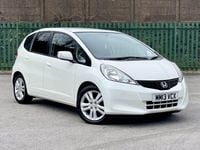 Used Honda Jazz ES 99 HP (72 kW) 2013 White Hatchback