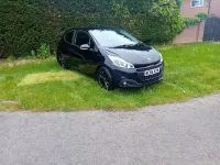 Used Peugeot 208 2017 Black Hatchback