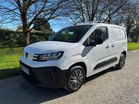 Used Peugeot Partner 130 HP (95 kW) 2024 White MPV