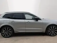 Used Volvo XC60 R-Design Pro 194 HP (142 kW) 2022 Silver SUV