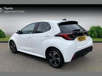 Used Toyota Yaris Hybrid Design 116 HP (85 kW) 2025 Pure white Hatchback