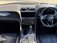 Used Bentley Bentayga 449 HP (330 kW) 2022 Grey SUV