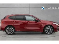 Gebraucht BMW 120 M Sport 156 PS (114 kW) 2025 Rot Kleinwagen