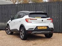 Usado Renault Captur R.S. 140 HP (102 kW) 2022 Branco SUV